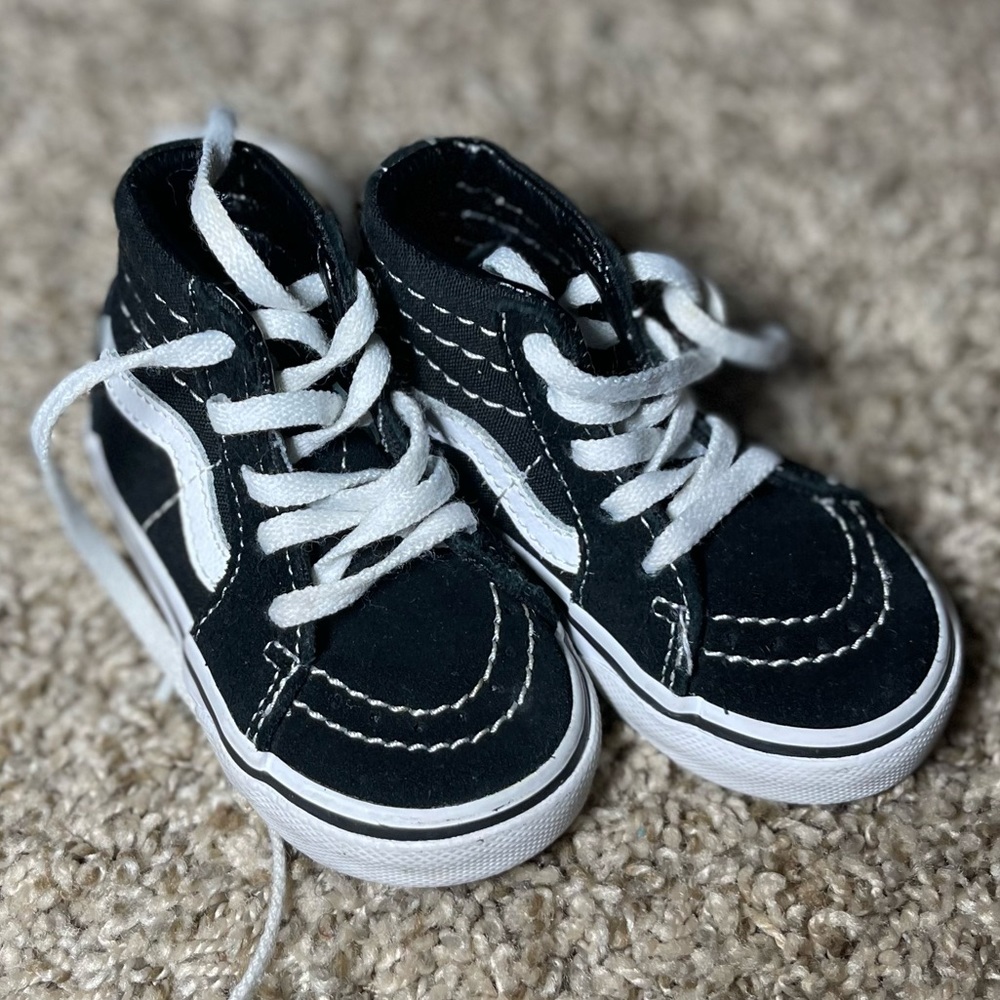 Kids vans sneakers